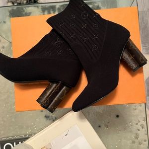 Louis Vuitton Silhouette Ankle Boot